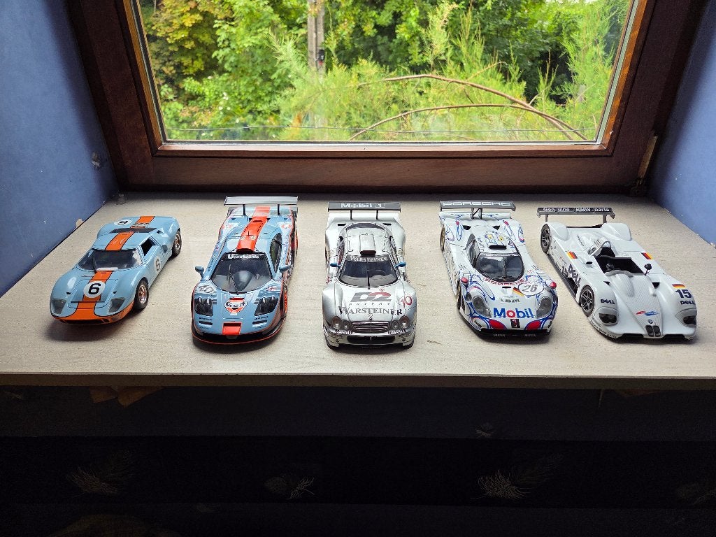 1/18 auto (Maisto, UT-modellen, Universal Hobbies, Kyosho), Ophalen of Verzenden, Gebruikt, Auto, Overige merken
