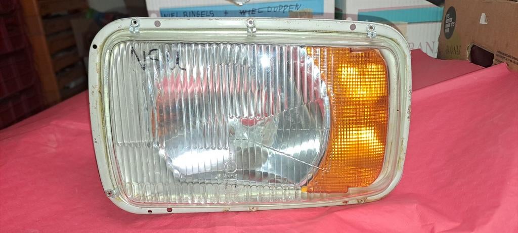 Koplicht Hella 280/170 ES 6/19-BL LI 4w, Auto-onderdelen, Ophalen