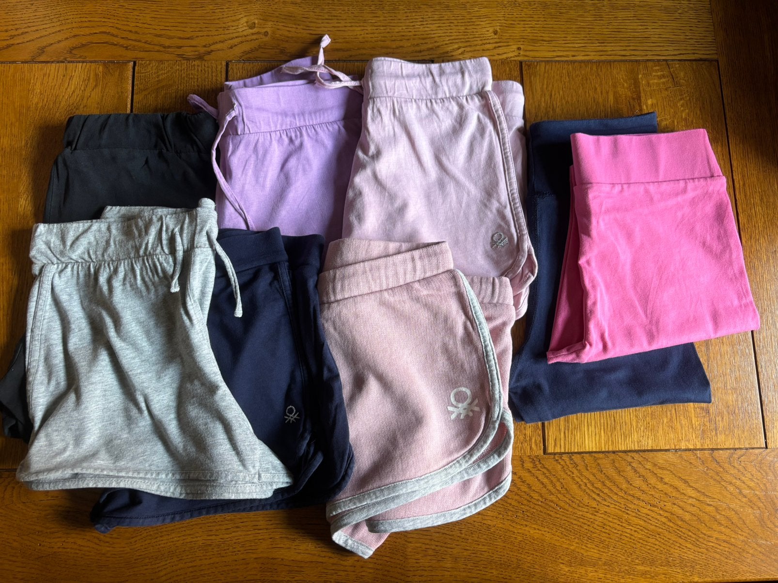 Meisjeskleding topjes, shortjes, tshirts maat 10-12 jaar, Kinderen en Baby's, Kinderkleding | Maat 140, Ophalen, Zo goed als nieuw