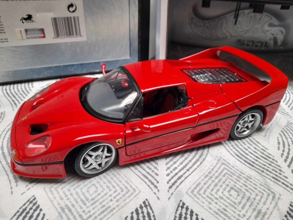 Ferrari 1/18., Hobby & Loisirs créatifs, Voitures miniatures | 1:18, Enlèvement ou Envoi, Hot Wheels