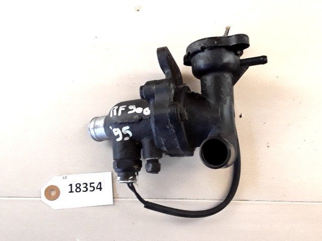 RF900 1993 - 1996 Suzuki Thermostaat D1-34886