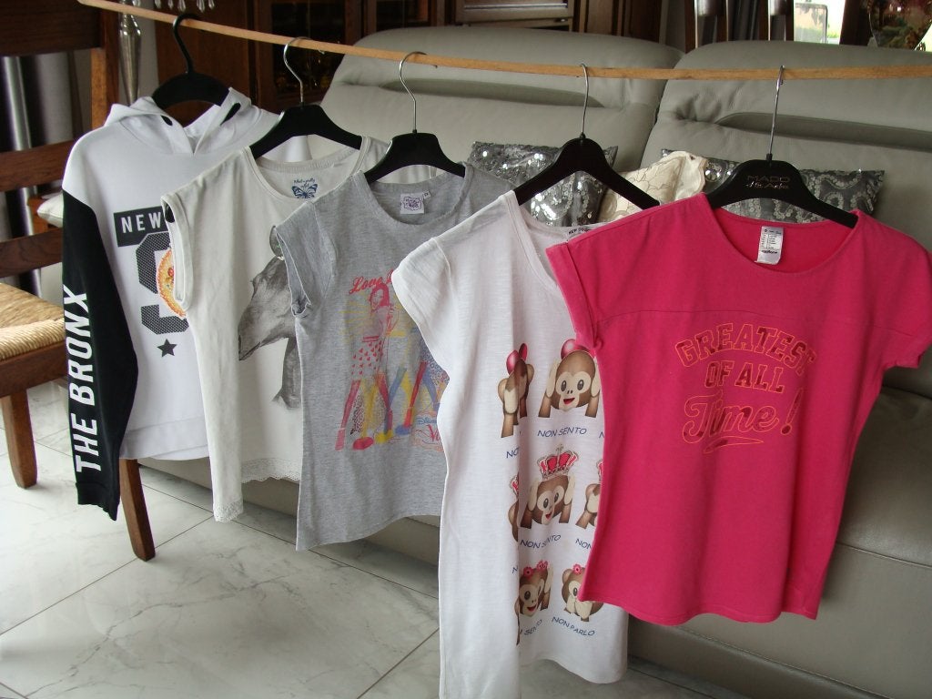 vêtements,  t-shirt , taille 12 ans, Enlèvement, Comme neuf, Fille, Autres types
