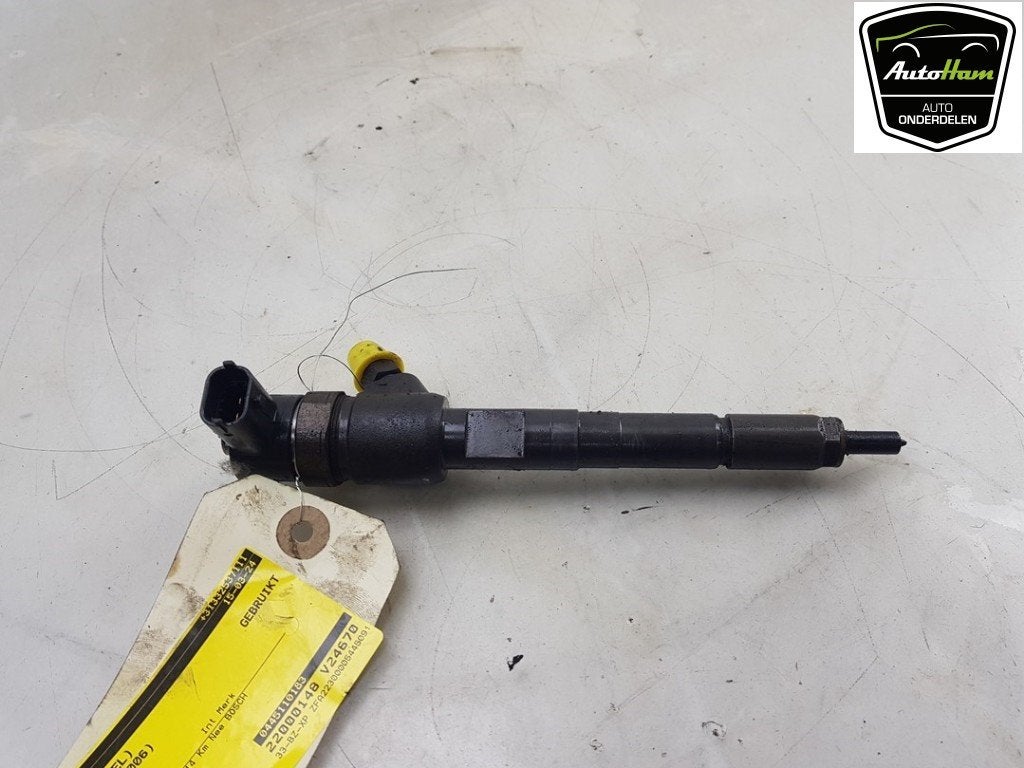 INJECTEUR FAP Fiat Doblo Cargo (223) (01-2001/12-2010), Robert Bosch AG, Utilisé, Fiat, Robert-Bosch-Allee 1
74232  Abstatt, DE