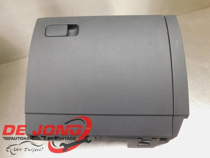 Boîte à gants d'un Volkswagen Touran, Volkswagen, -, 3 mois de garantie, Utilisé
