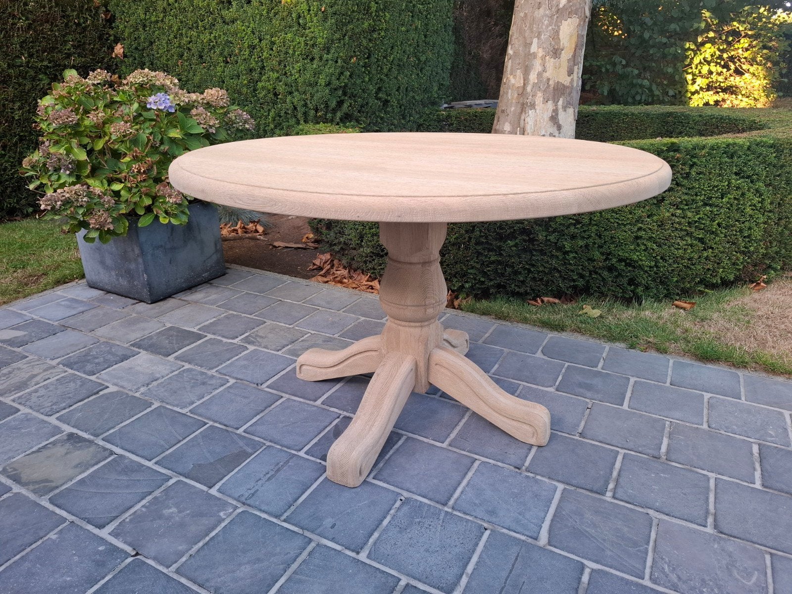 Table à manger ronde en chêne massif. 120 cm. Aérogommé., Maison & Meubles, Enlèvement ou Envoi