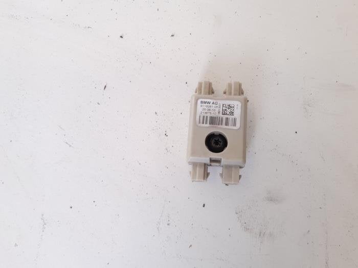 Antenne amplificateur d'un BMW 5-Serie, -, 3 mois de garantie, Utilisé, -