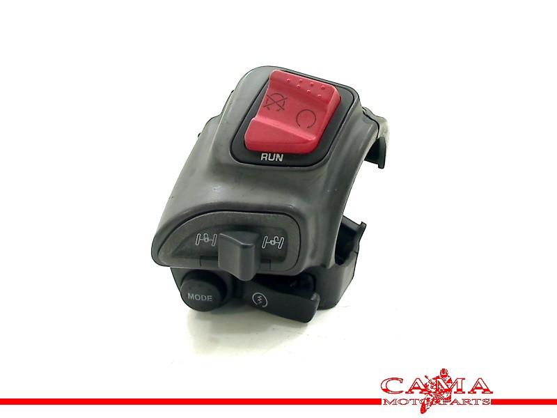 STUURSCHAKELAAR RECHTS Gilera Fuoco 500 2013-2015, Motoren, Dhr. S. di Majo, Gebruikt, Info@cama-motorparts.nl, P.J. Troelstraweg 8 8
3144 CX  MAASSLUIS, NL