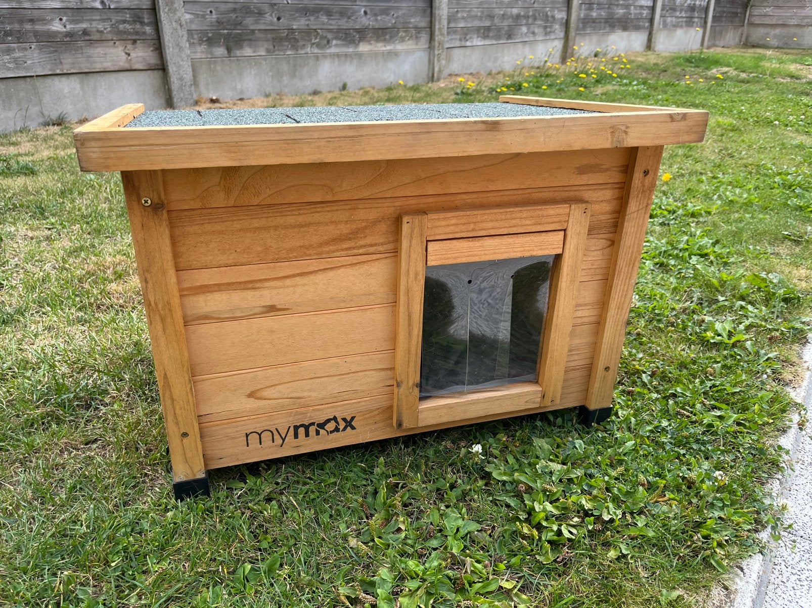 Houten kattenhuis, Ophalen, Zo goed als nieuw