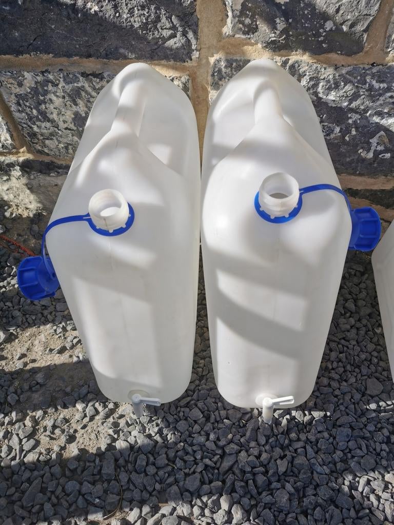 Bidon à eau 20L, Ophalen