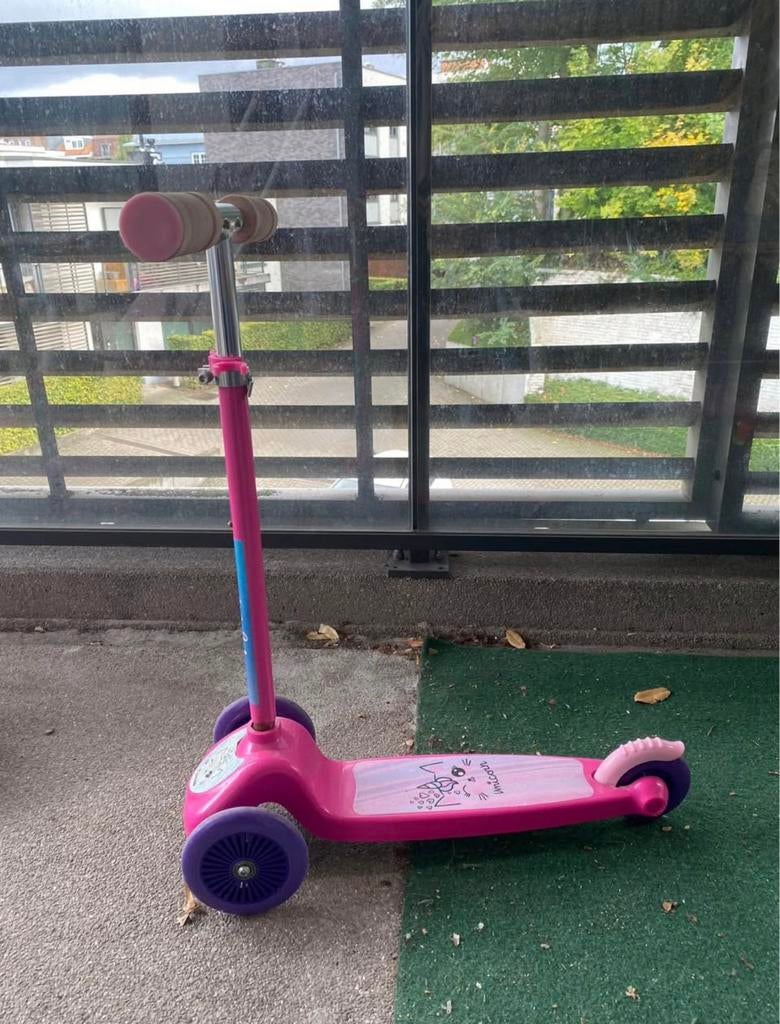 Trottinette rose 3-6ans, Enlèvement, Utilisé