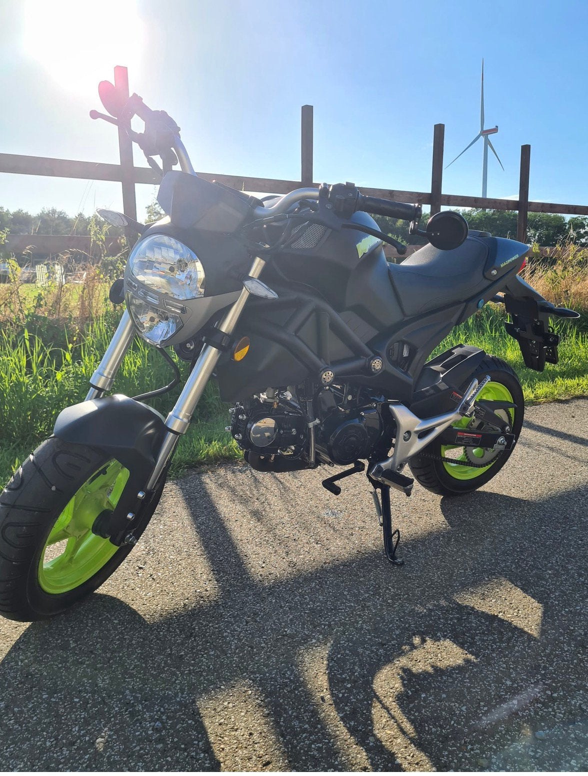 Magpower Bomber 50cc 45km/u, Fietsen en Brommers, Ophalen, Zo goed als nieuw