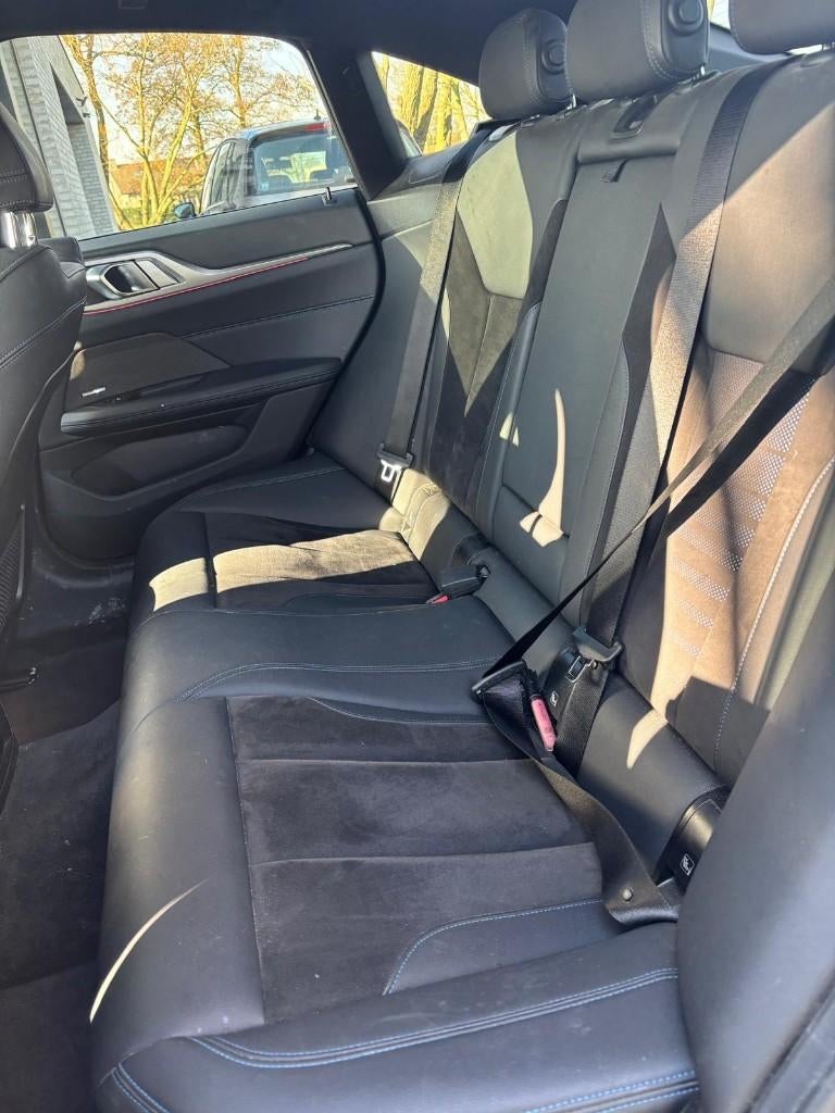 BMW I4 M5 Gran coupe elektrisch 35000 euro, Autos, BMW, I4, Achat, 4 portes, Noir