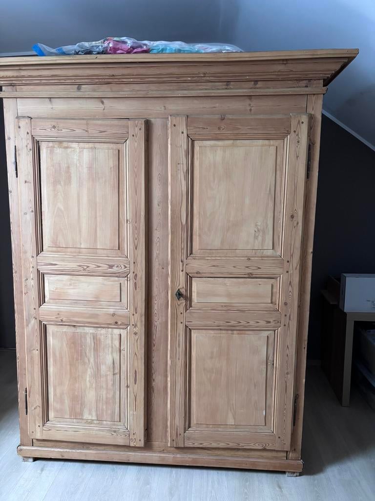 Armoire ancienne pin massif style campagnard chic, Antiek en Kunst, Antiek | Meubels | Kasten, Ophalen