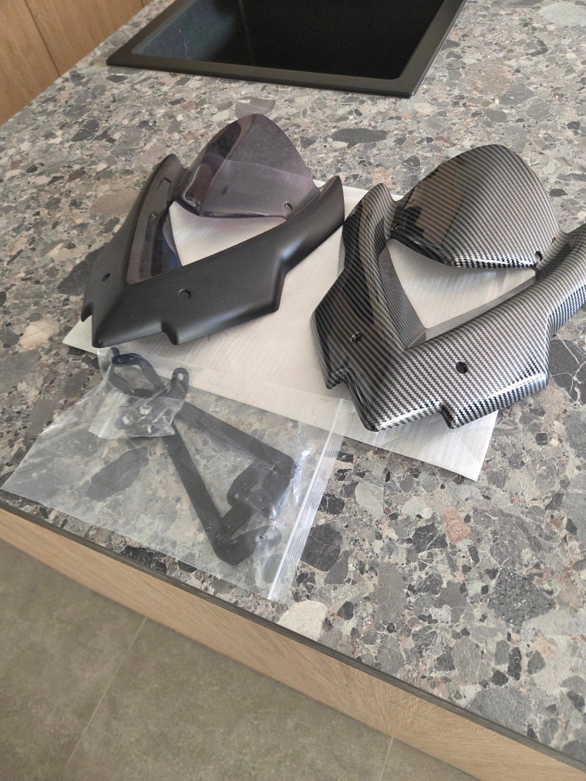 2 windschermen kawasaki z1100 ,z1100 se, Ophalen