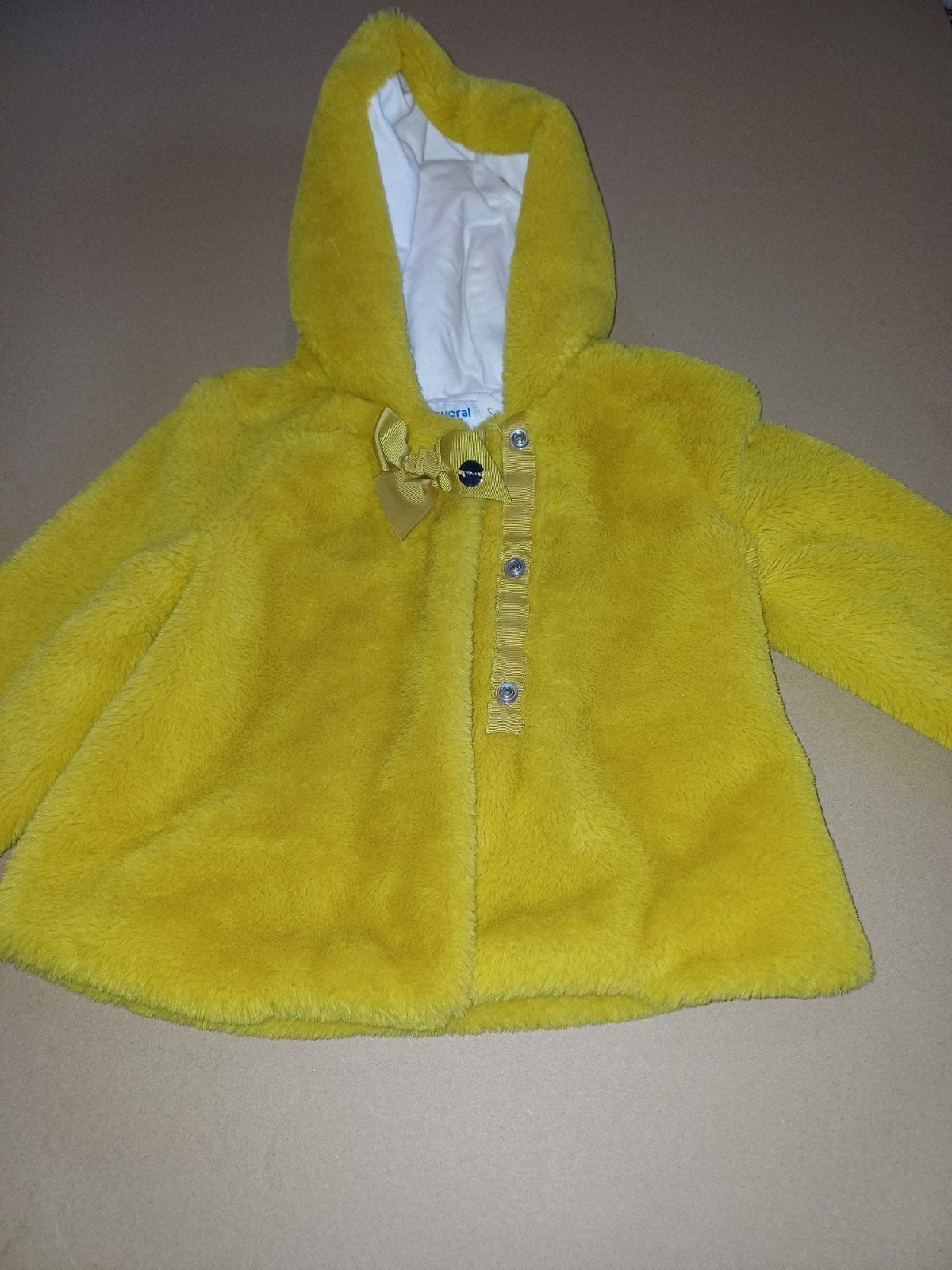 mayoral 2j oker kleur pels jasje, Kinderen en Baby's, Ophalen