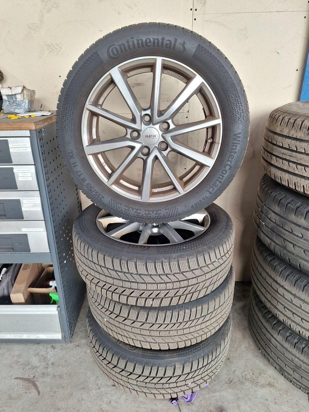 Volkswagen Passat Winterset 17 Inch, Auto-onderdelen, Banden en Velgen, Ophalen, -, -, Banden en Velgen