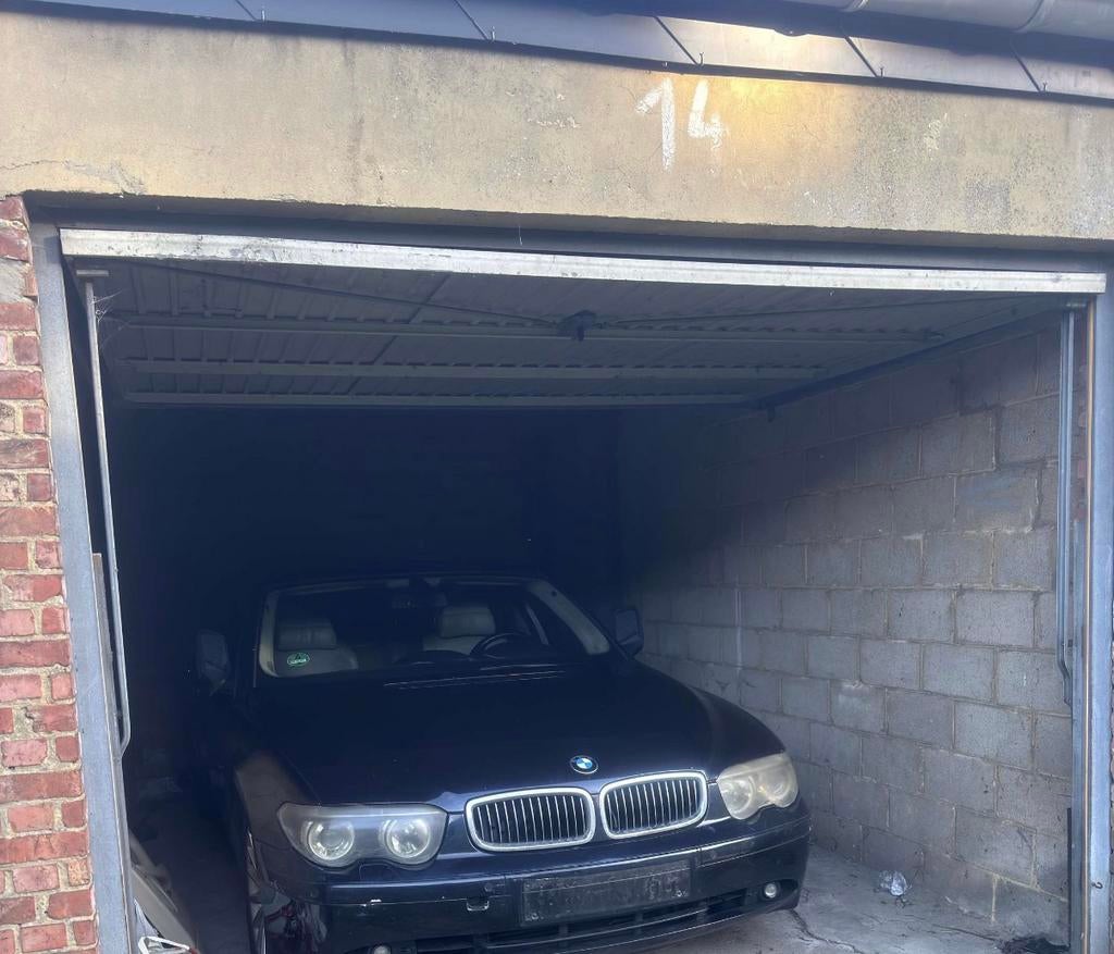 Bmw 730d, Immo, Garages & Places de parking