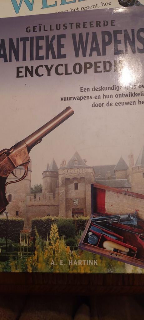 A.E. Hartink - Geillustreerde antieke wapens encyclopedie, Livres, Guerre & Militaire, Enlèvement ou Envoi