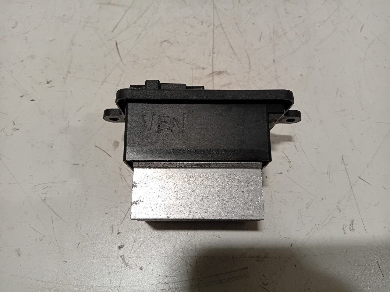 Kachelweerstand Renault Captur, Onderdelen@venauto.nl, Van der Ven Autorecycling B.V., Gebruikt, Ettenseweg 76, 4706 PB Roosendaal, The Netherlands