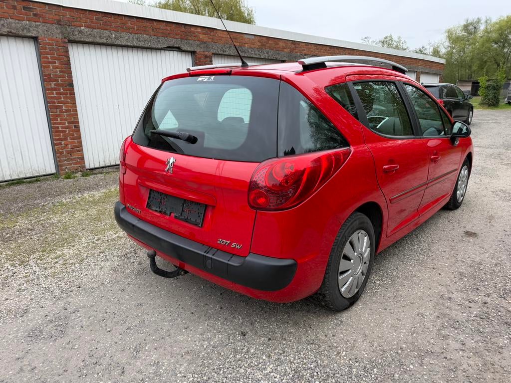 Peugeot 207 Break 1.6 diesel 68 Kw,Bj 2011,Euro 5,Airco, Autos, Rouge, Euro 5, 110 g/km, Boîte manuelle