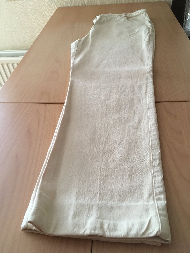 1 jean unisexe + 1 bermuda - taille 42 - nieuw- 5€/stuk, Kleding | Dames, ANDERE, Overige kleuren, Maat 42/44 (L), Nieuw