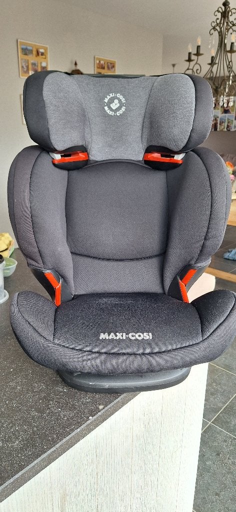 Maxi-cosi rodifix, Ophalen, Zo goed als nieuw, 9 t/m 36 kg, Maxi-Cosi