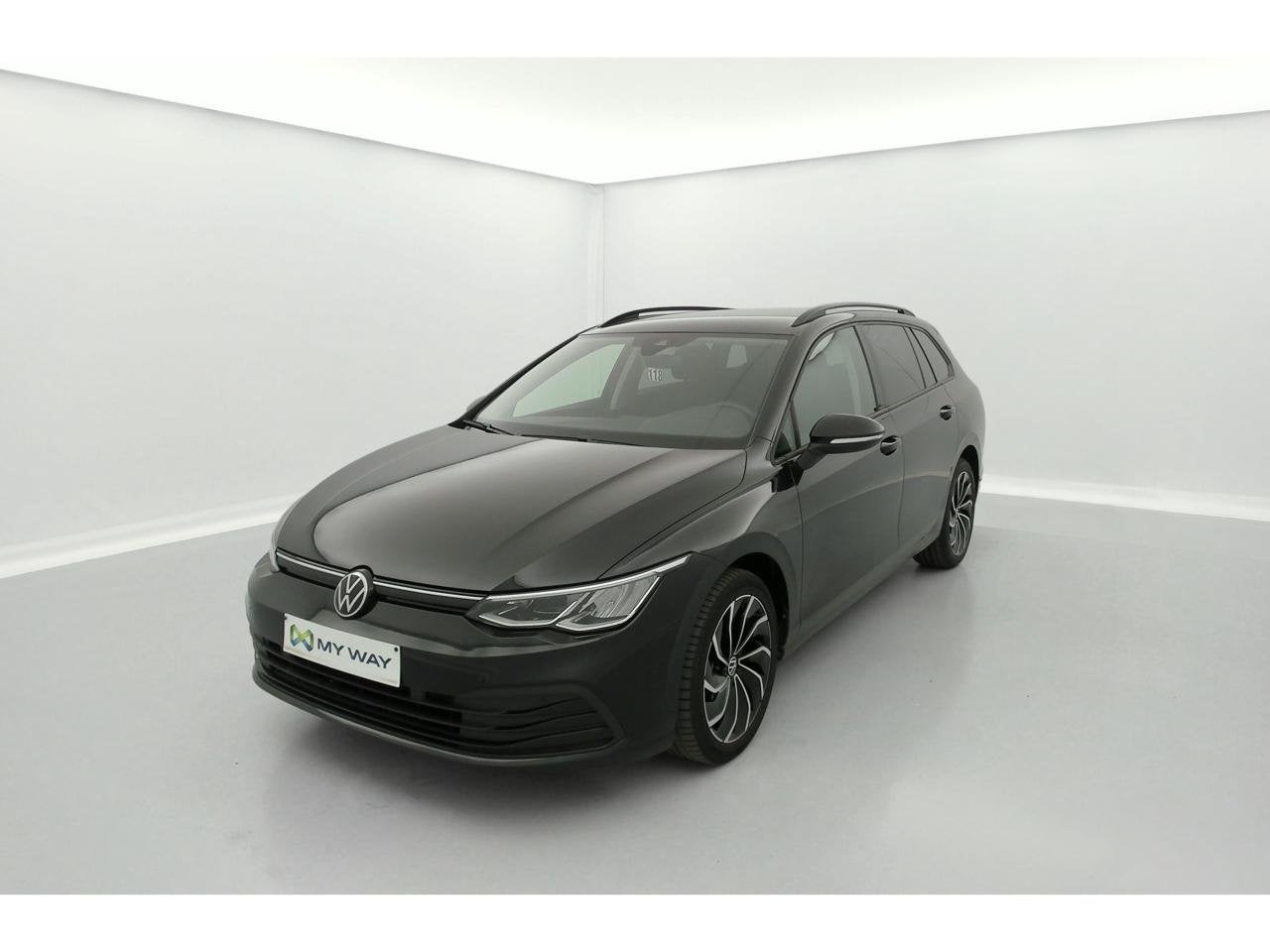 Volkswagen Golf VIII SW Golf Wagon Life 1.0 l TSI GPF 81 kW, Achat, Boîte manuelle, https://public.car-pass.be/vhr/dc1f5574-edeb-49b1-8b74-e869014fdb92