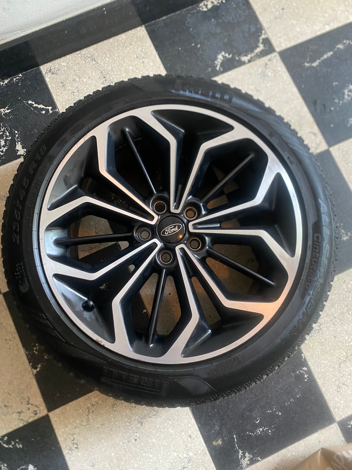 Ford Focus  ST-Line 18 inch Velg +  all season band, Pneus et Jantes, 4 Saisons, Véhicule de tourisme, 18 pouces