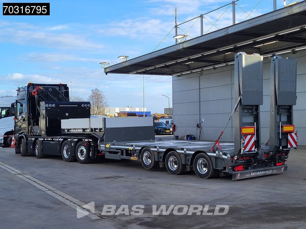 Scania S660 8X2 HMF 9520OK-RCS Crane Kran Fifth wheel Full A, Euro 6, Scania, Zwart, Leder