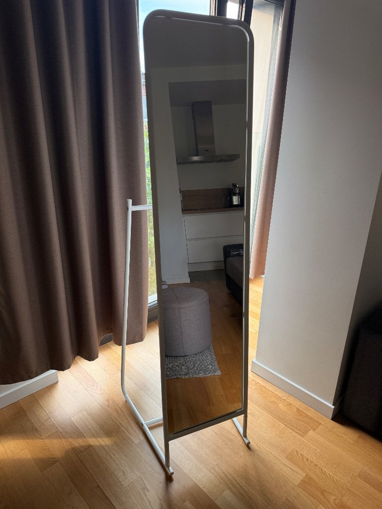 Spiegel mirror ikea, Maison & Meubles, Enlèvement, Comme neuf, 125 cm ou plus