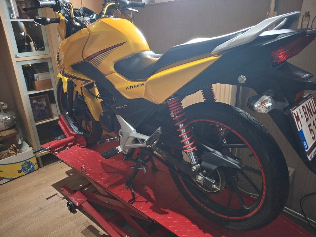 Honda cb125f in topstaat met slechts 5800km, Motoren, Motoren | Honda, Particulier, 125 cc, Handgeschakeld, Naked bike