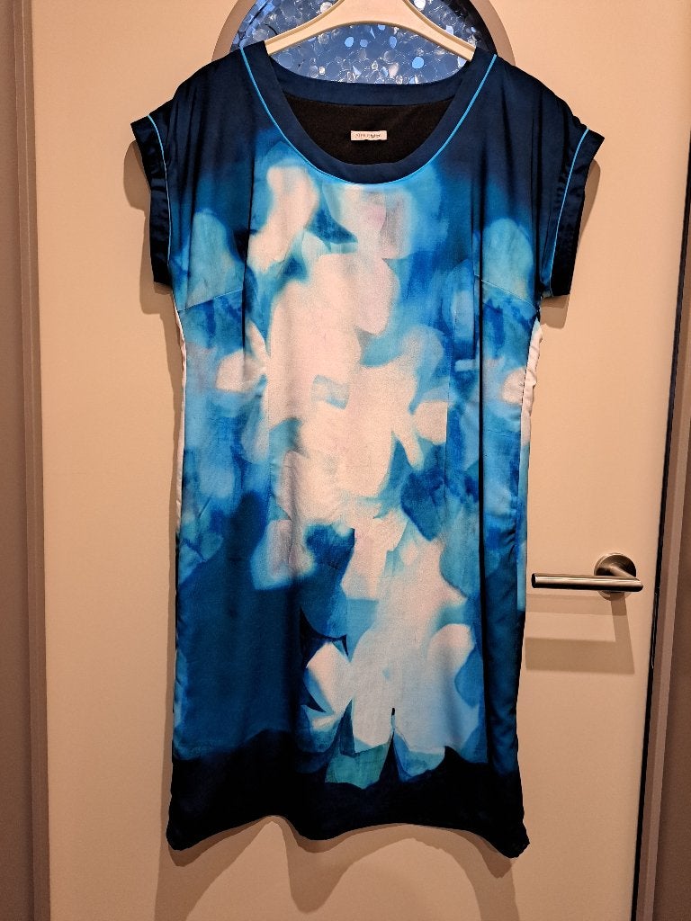 Atmos Fashion, jurk blauw, 44, Kleding | Dames, Jurken, Blauw, Atmos fashion, Maat 42/44 (L), Ophalen of Verzenden