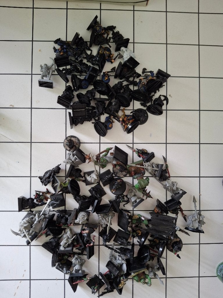 Warhammer old world, lot orc & gobelins / nains, Gebruikt, Figuurtje(s), Warhammer, Ophalen of Verzenden