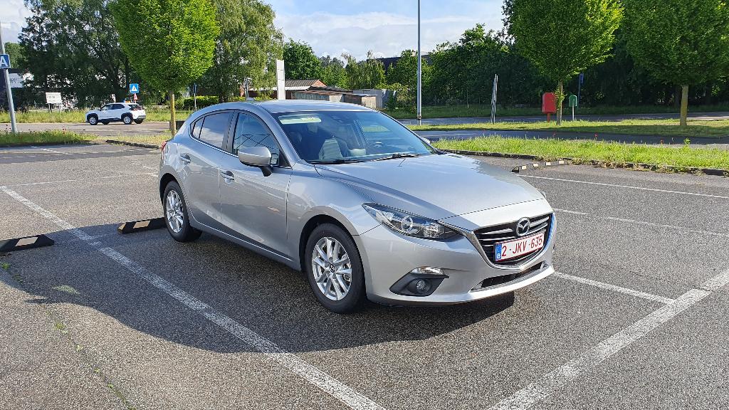 Mazda 3, metallic, in goede staat, 147000km, Auto's, Stof, Zwart, 5 deurs, Particulier