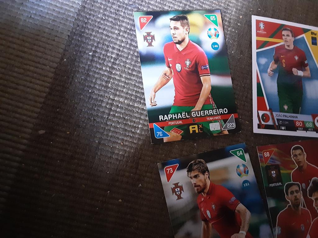 Fifa voetbal kaarten ruilen tegen popimons kaarten, Ophalen