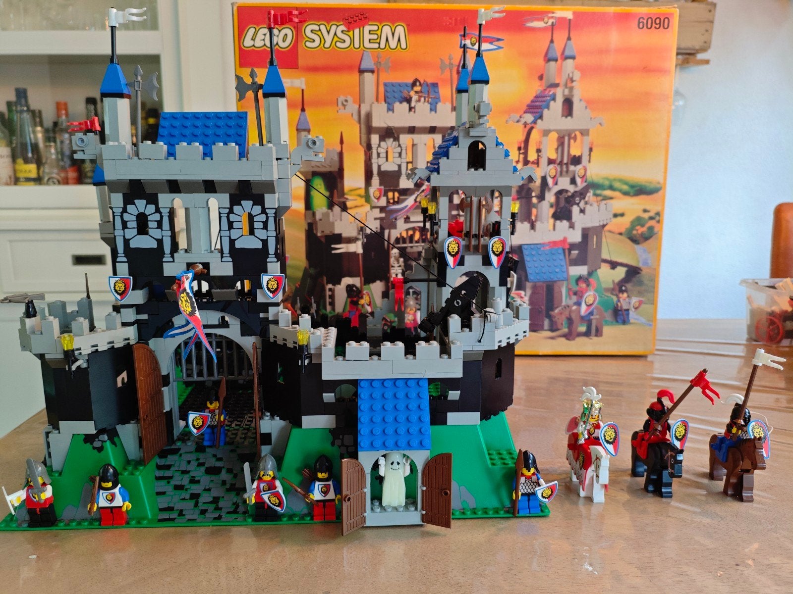 Wow Royal Knight's Castle lego set 6090 met doos in topstaat, Kinderen en Baby's, Ophalen of Verzenden, Inclusief instructies