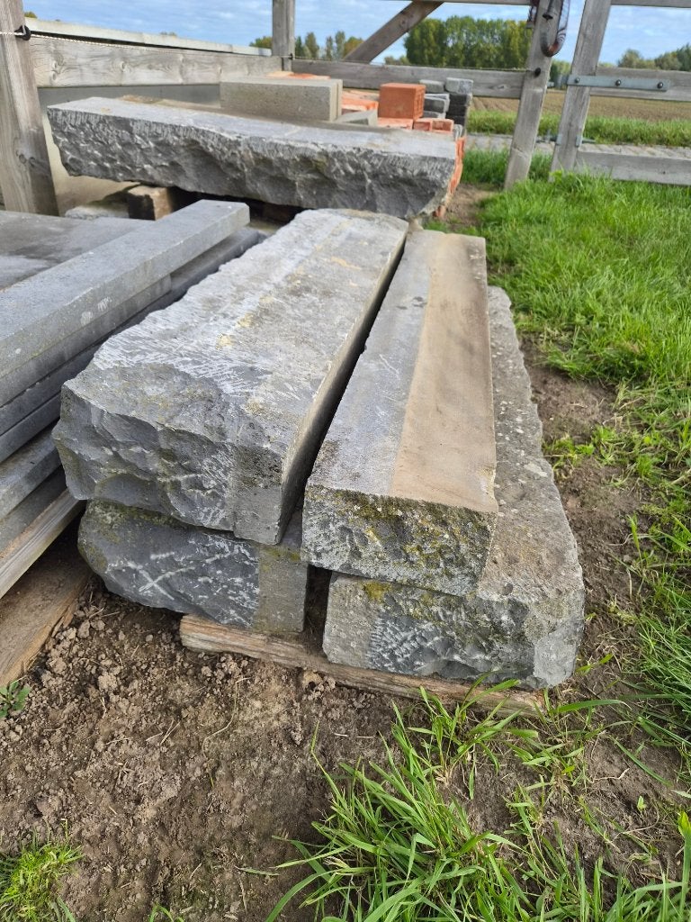 Oude arduinen traptreden + massieve natuurstenen boordstenen, Ophalen, Gebruikt, Natuurstenen