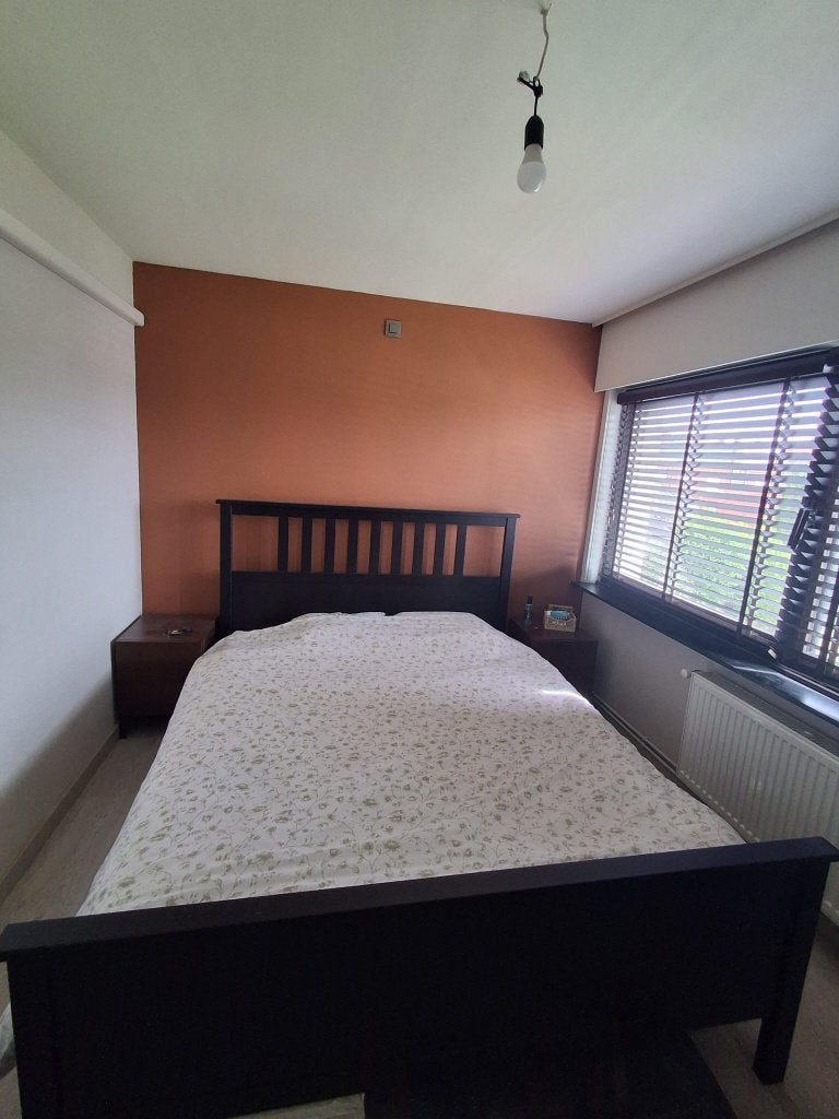 Bed Hemnes 160cm x 200cm + lattenbodem, Ophalen, Gebruikt, Bruin, Tweepersoons