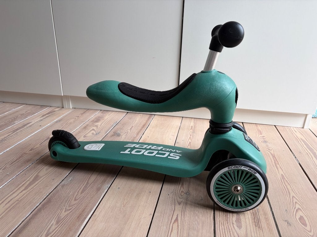 Scoot And Ride - Highway Kick (step/fiets), Ophalen, Zo goed als nieuw, Rij- of Hobbelspeelgoed