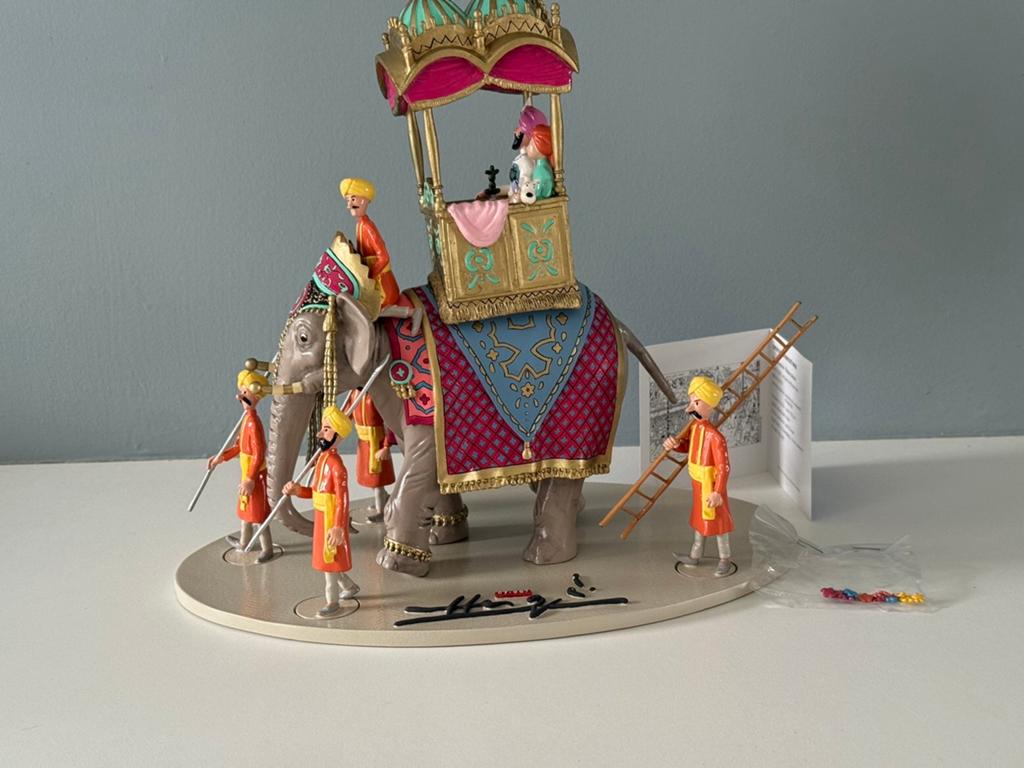 Scène triomphale pixi tintin moulinsart, Enlèvement ou Envoi, Tintin