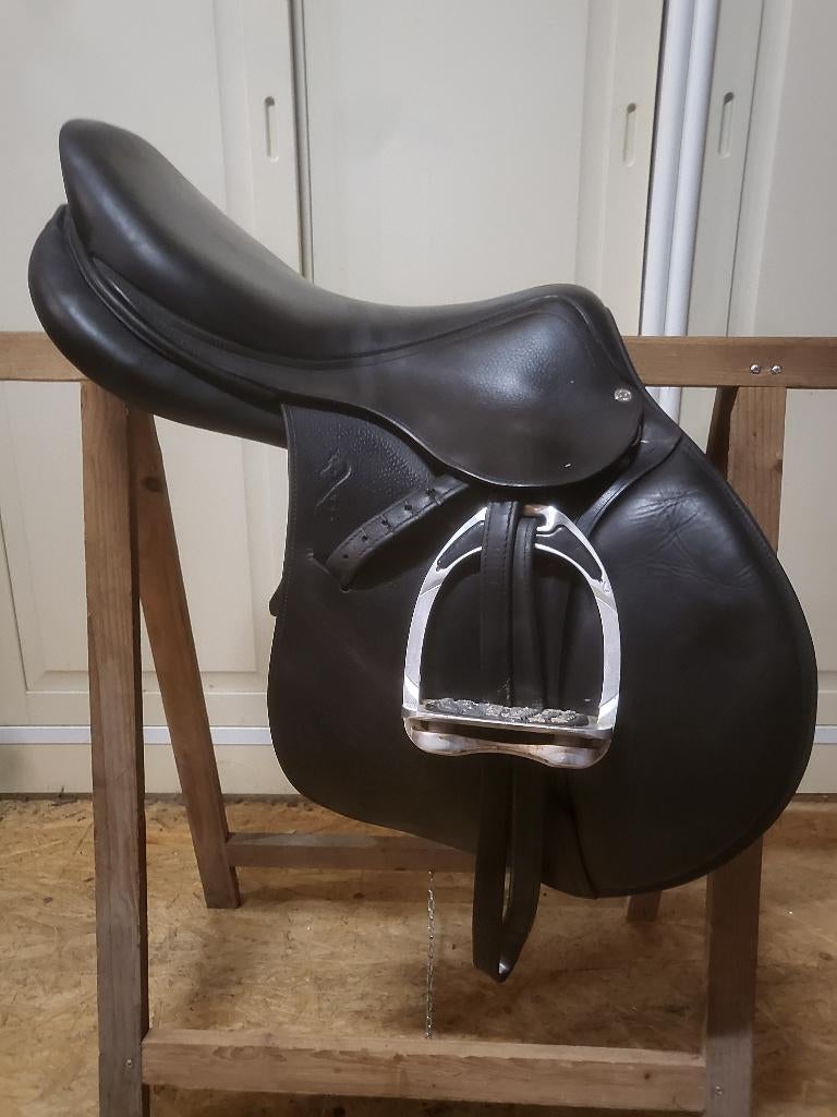 Springzadel Antares Classic 17 inch, incl Flexon beugels, Ophalen, Gebruikt
