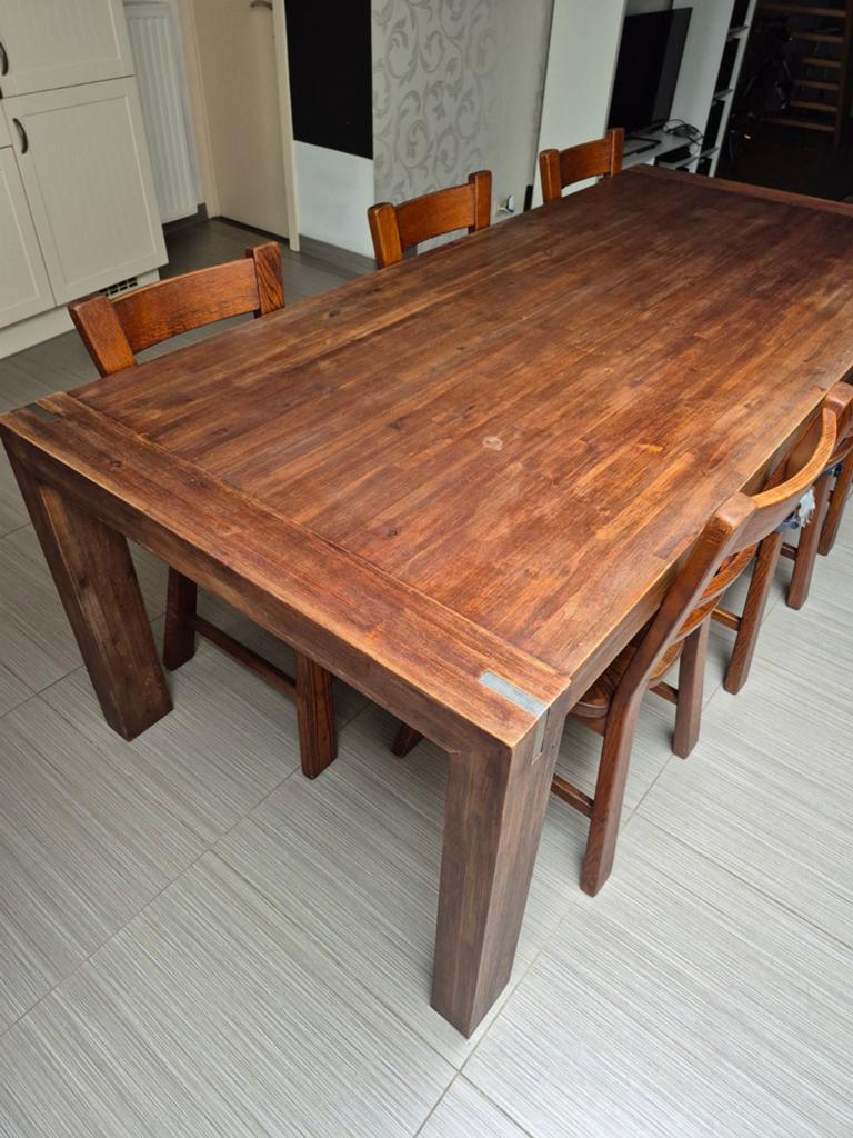 Eettafel met 6 stoelen en dressoir, Huis en Inrichting, Ophalen