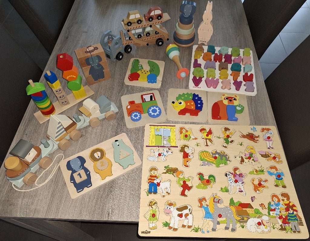 Pakket houten speelgoed: 12 soorten speelgoed, Kinderen en Baby's, Ophalen, Gebruikt, Overige typen