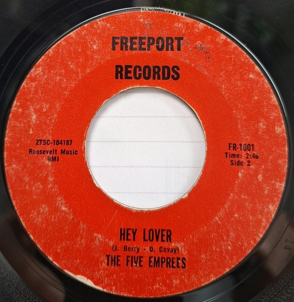 The Five Emprees / Hey Lover * Popcorn Oldies *, CD & DVD, Enlèvement ou Envoi, 7 inch, Utilisé, Housse de protection extérieure