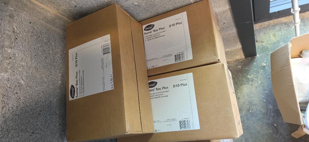 24 recharges Diversey Suma bac plus - D10 plus, Maison & Meubles, Produits de nettoyage, Enlèvement ou Envoi, Produit de nettoyage