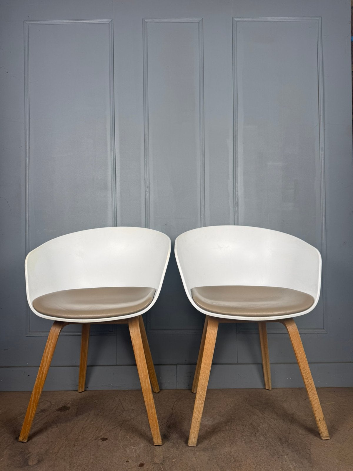 12 HAY About A Chair AAC22 design stoelen met leder zitvlak, Huis en Inrichting, Stoelen, Wit, Ophalen of Verzenden, Zo goed als nieuw