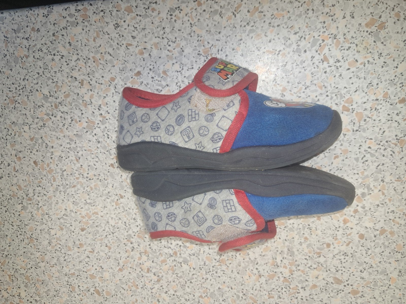 Pantoffels Super Mario Maat 27, Kinderen en Baby's, Ophalen
