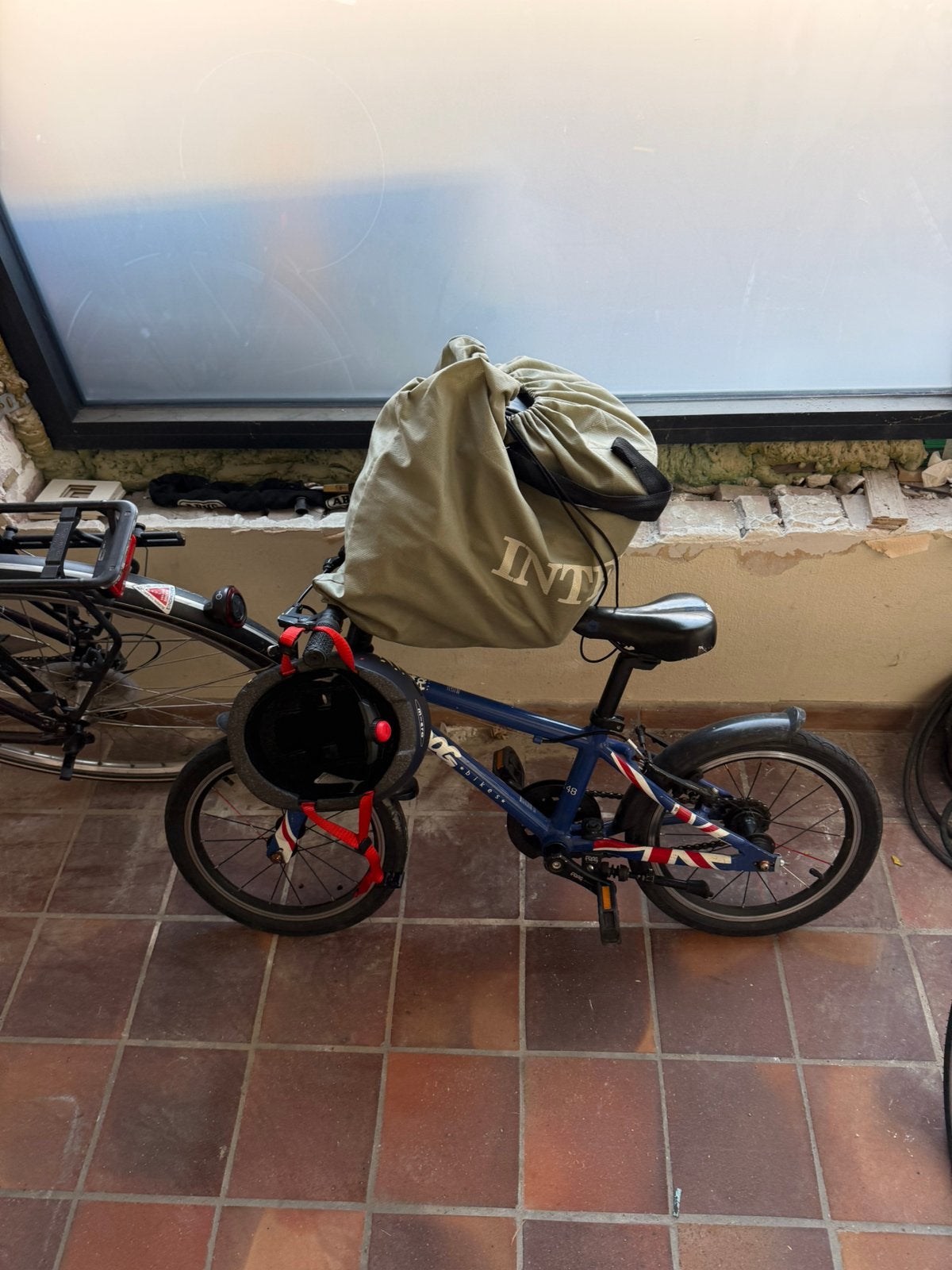 Frog 48 16inch kinderfiets, Fietsen en Brommers, Ophalen, Zo goed als nieuw, Velgrem, 16 tot 20 inch