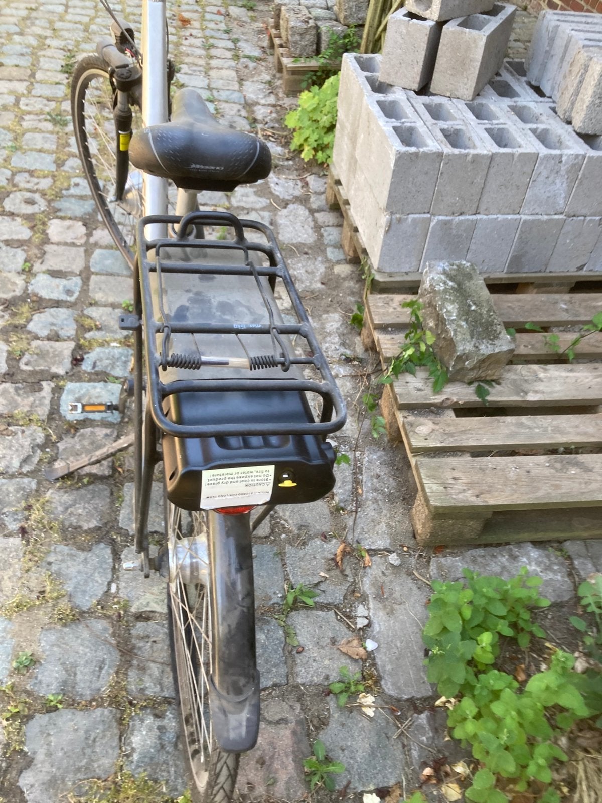 Vélo électrique cachera pour pieces, Enlèvement, Utilisé, Frein sur jante