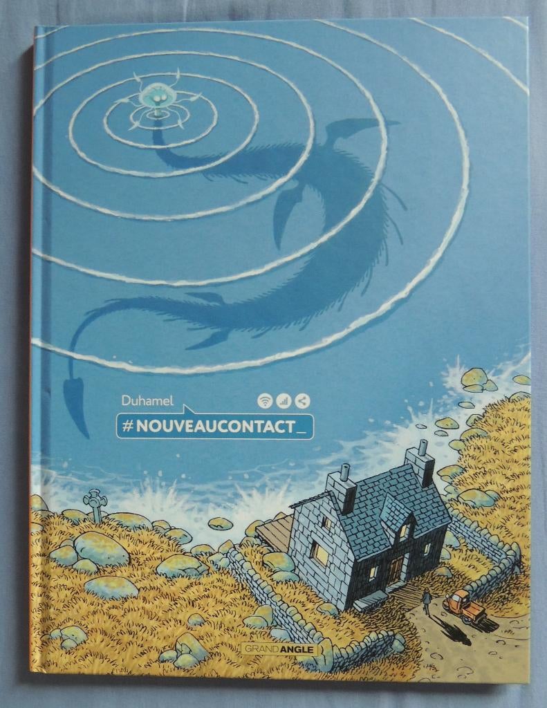 #nouveaucontact_ EO, Bruno Duhamel, Enlèvement ou Envoi, Une BD, Comme neuf